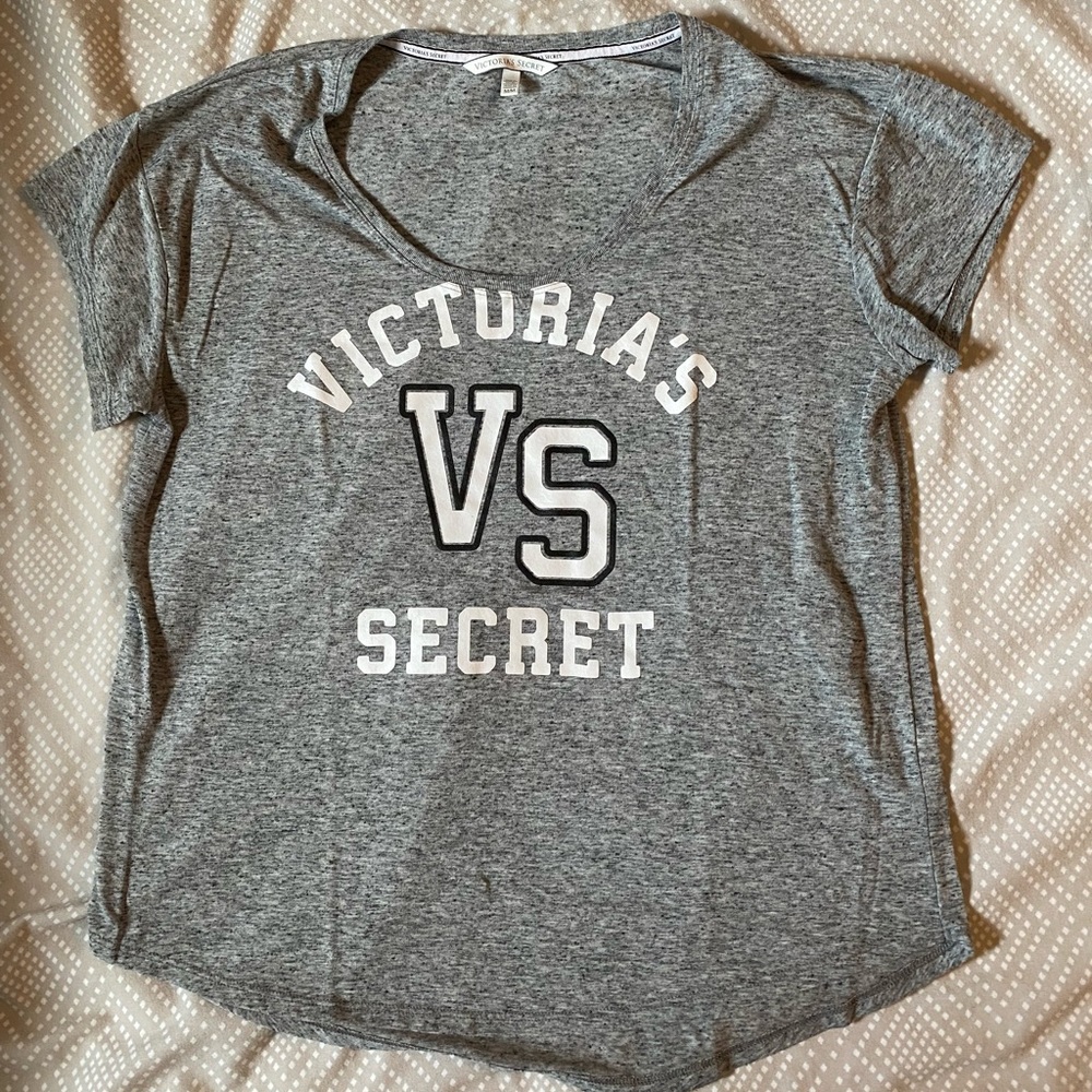 VS short sleeve top